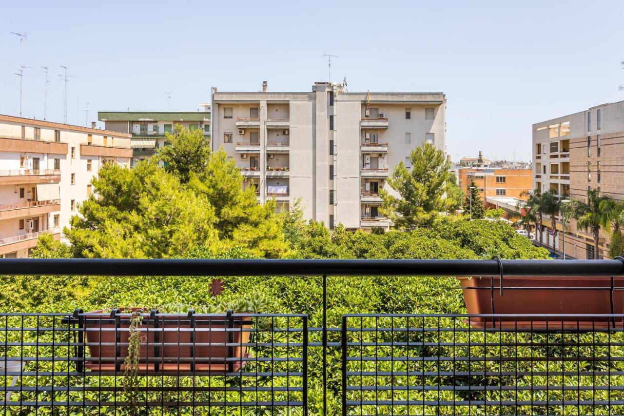 Апартаменти La Casa Sul Parco - Private Parking Лечче Екстер'єр фото